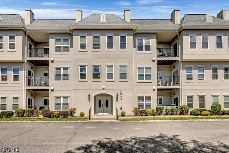Photo of Listing #3984144