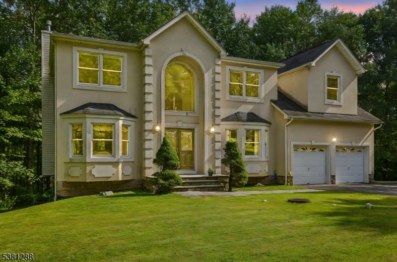 Photo of Listing #3984298