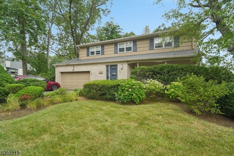 Photo of Listing #3984536