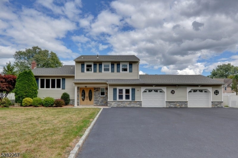 Photo of Listing #3984714