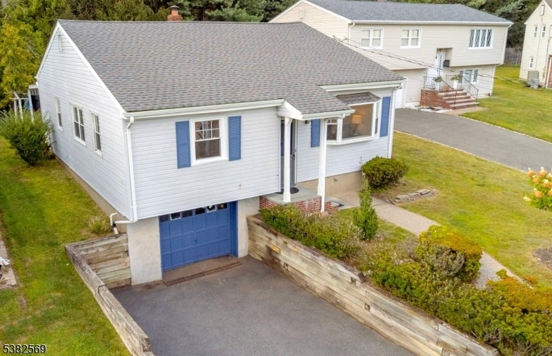 Photo of Listing #3984744