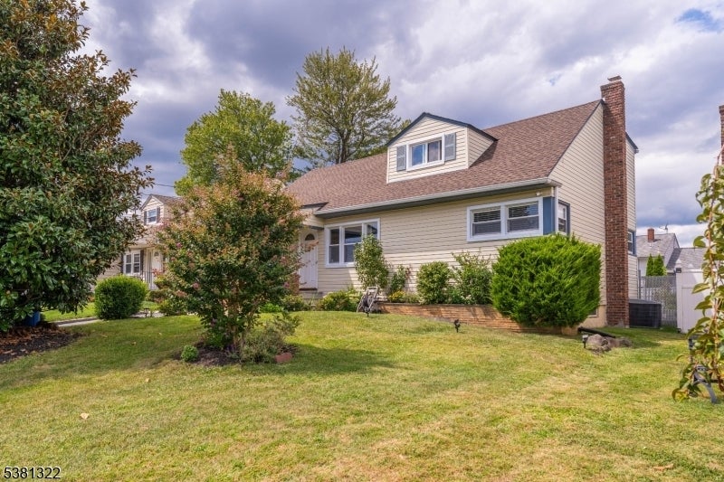 Photo of Listing #3984810