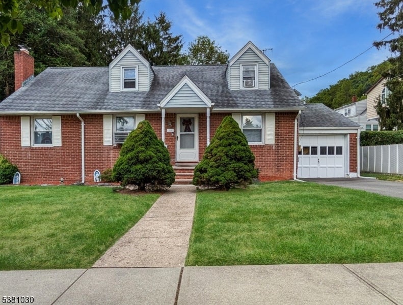 Photo of Listing #3984917