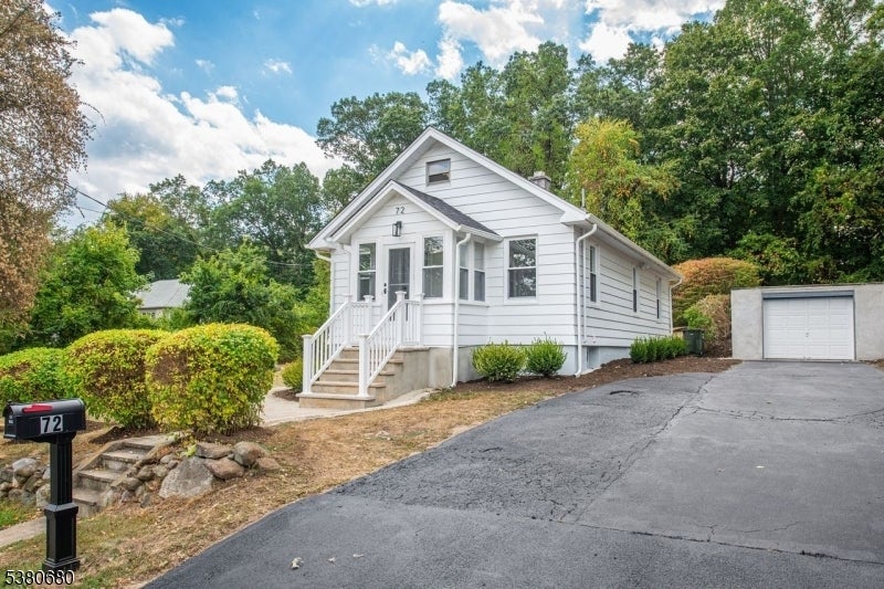 Photo of Listing #3985008