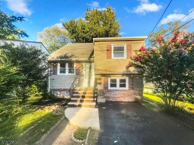 Photo of Listing #3985186