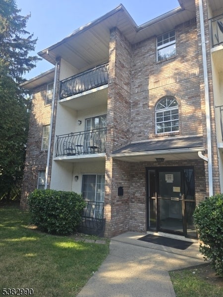 Photo of Listing #3985194