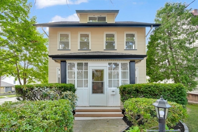 195 Sylvan St, Rutherford Boro