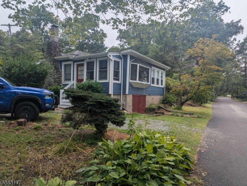 Photo of Listing #3985303