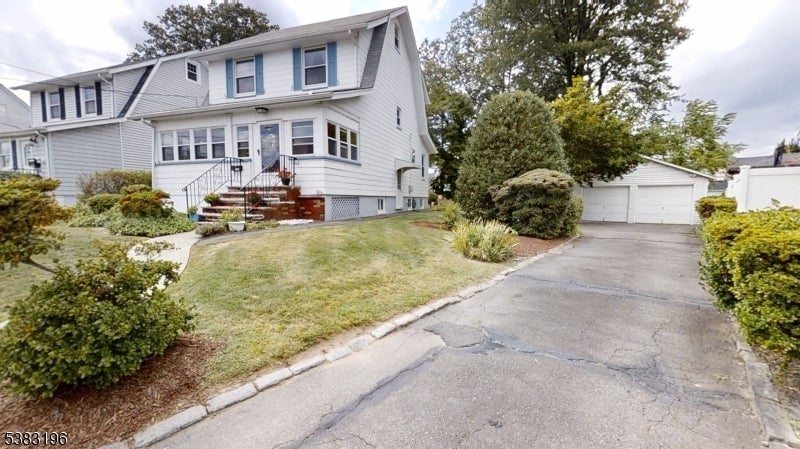 Photo of Listing #3985368