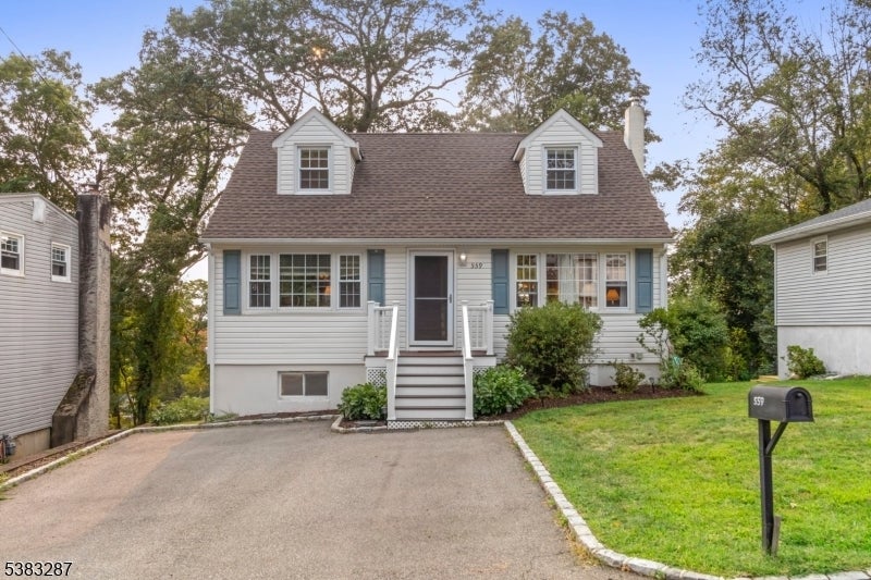 Photo of Listing #3985430