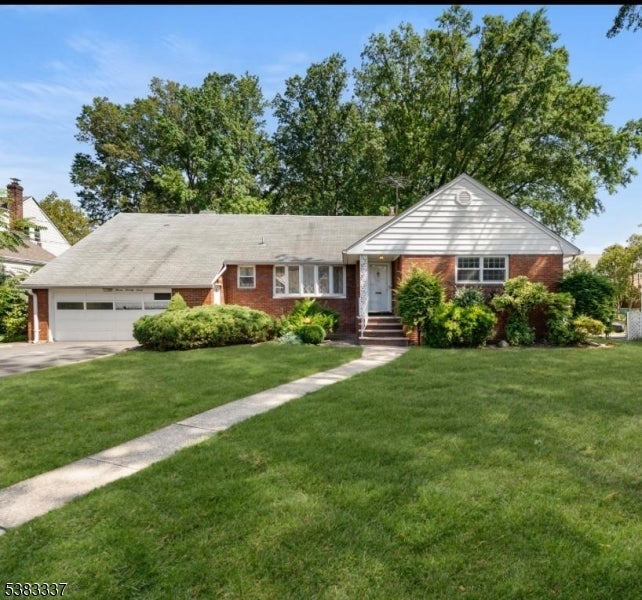 Photo of Listing #3985475