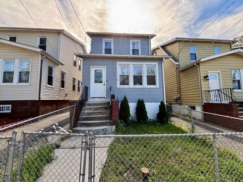Photo of Listing #3985712