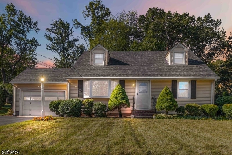 Photo of Listing #3985725