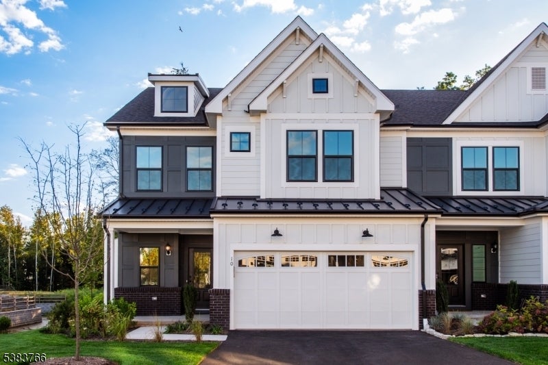 10 Baldwin Avenue, Far Hills Boro