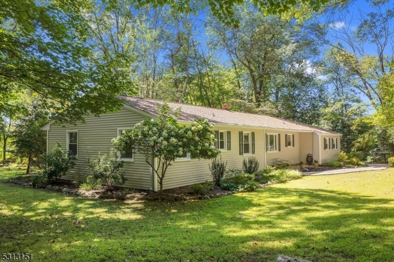 Photo of Listing #3985819