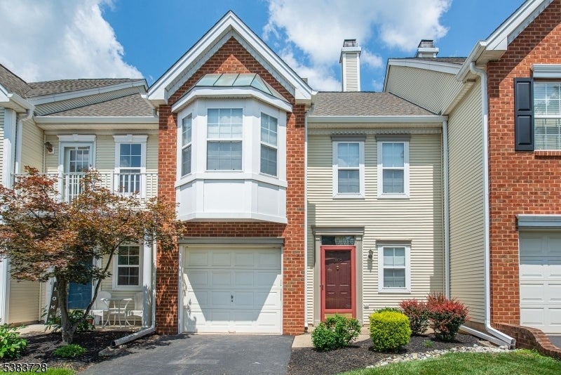 Photo of Listing #3985893