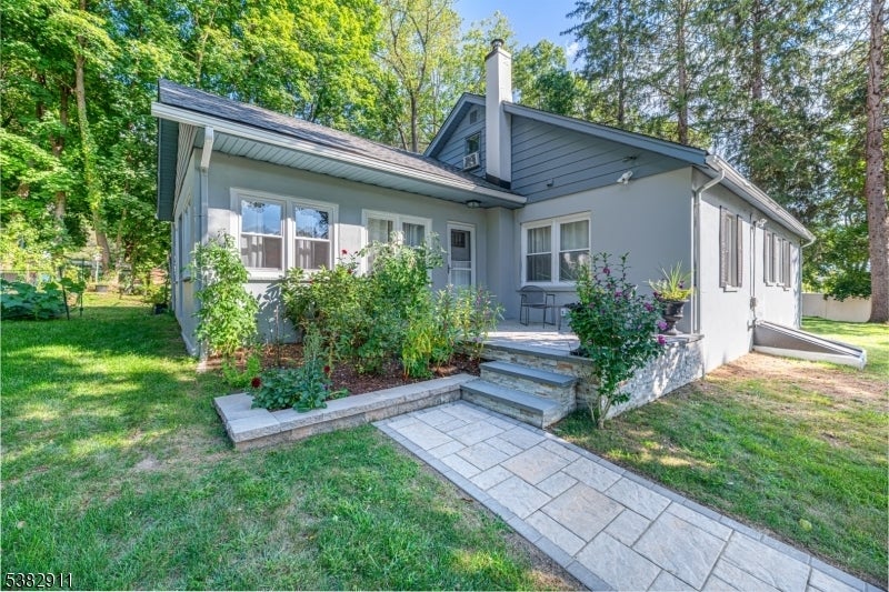 Photo of Listing #3985904