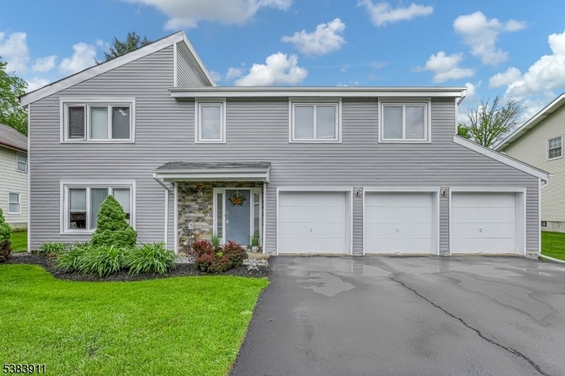 Photo of Listing #3985931