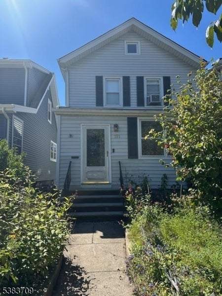 Photo of Listing #3986052