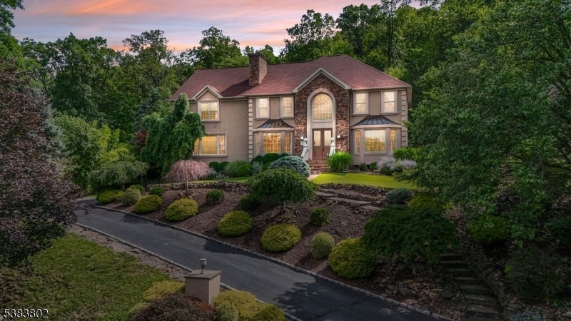 Photo of Listing #3986106