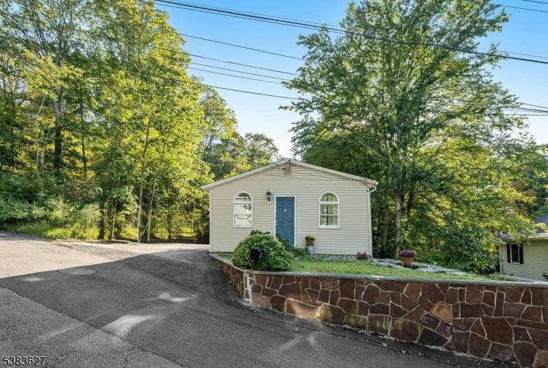 Photo of Listing #3986149