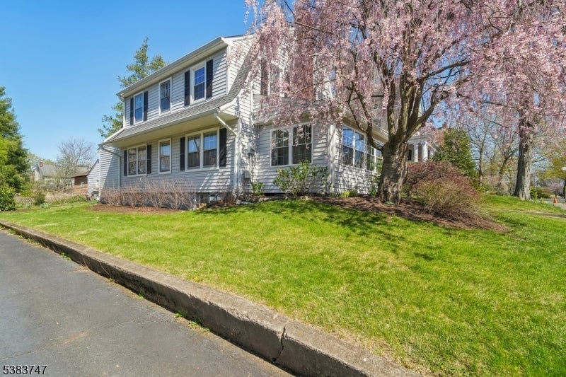 Photo of Listing #3986227