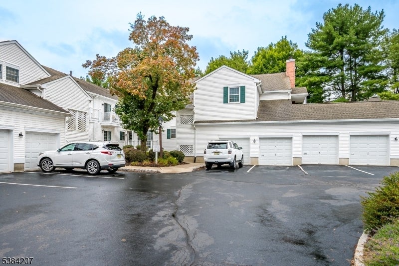 Photo of Listing #3986242