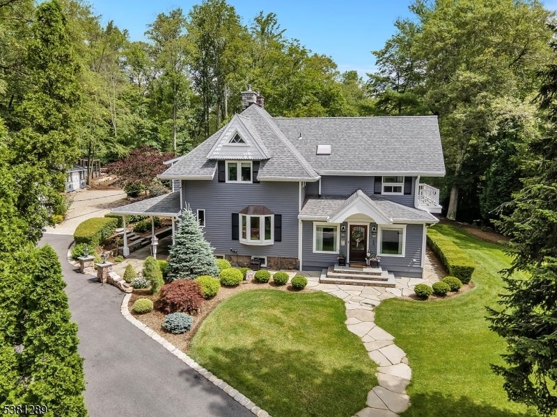 Photo of Listing #3986265