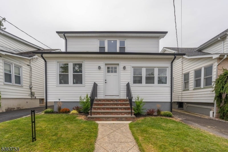 Photo of Listing #3986344
