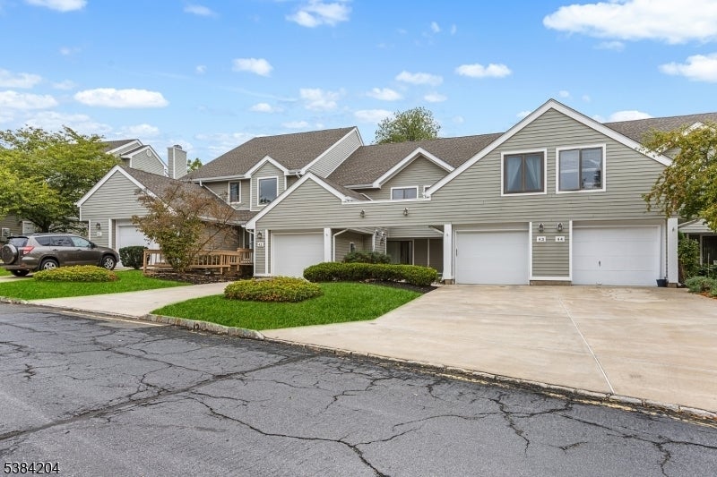 Photo of Listing #3986518