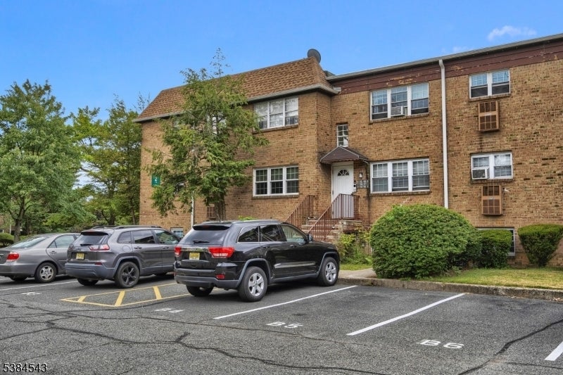 Photo of Listing #3986596