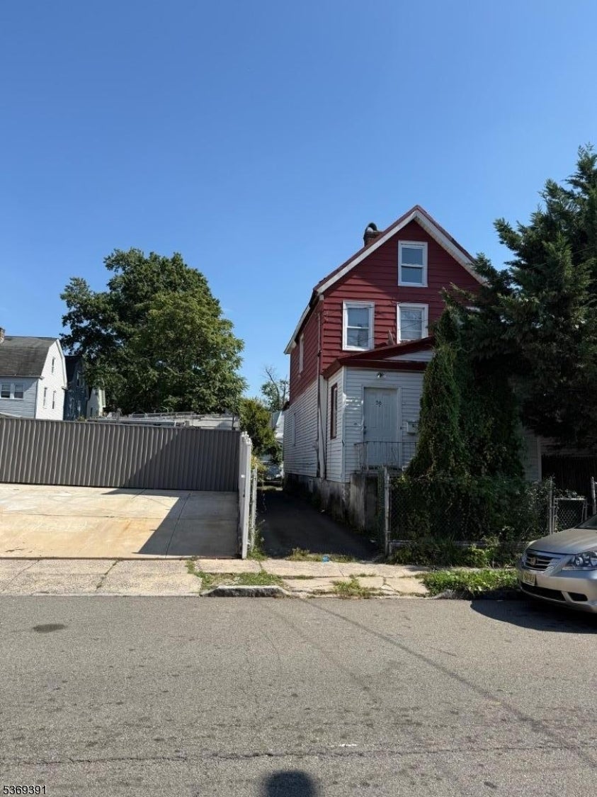 Photo of Listing #3986996