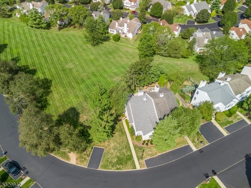 Photo of Listing #3987003