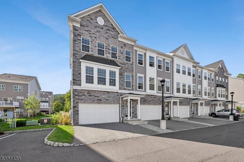 Photo of Listing #3987084