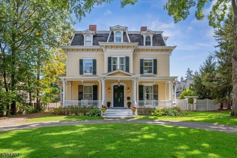Photo of Listing #3987105