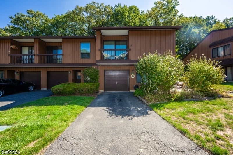 Photo of Listing #3987464