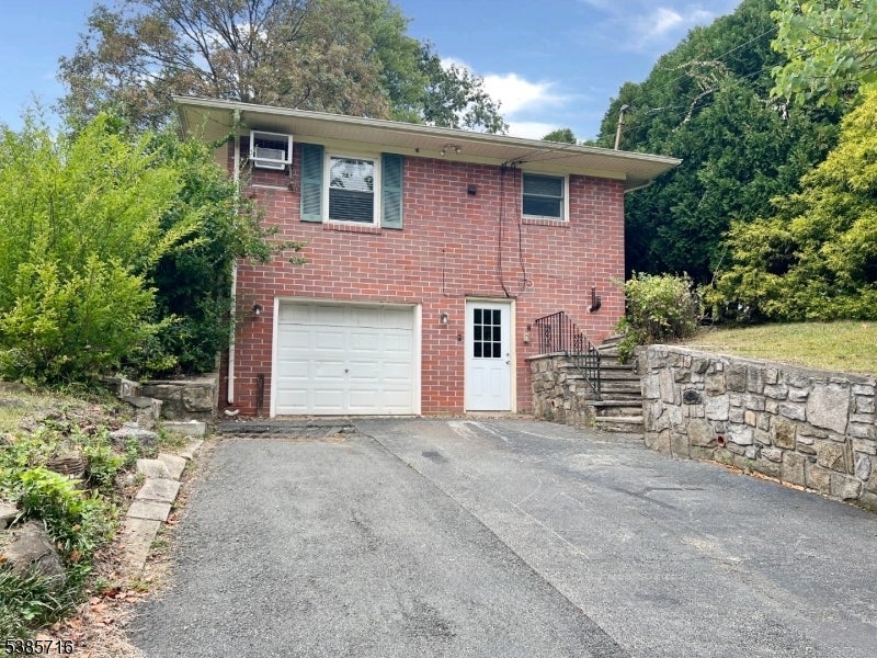 Photo of Listing #3987588