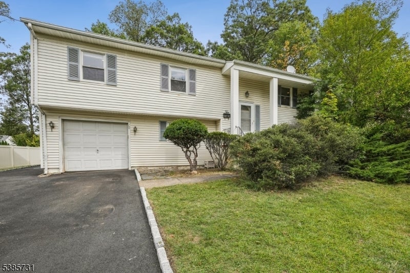 Photo of Listing #3987601