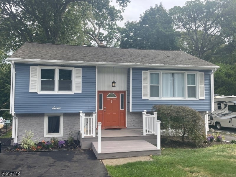 Photo of Listing #3987605