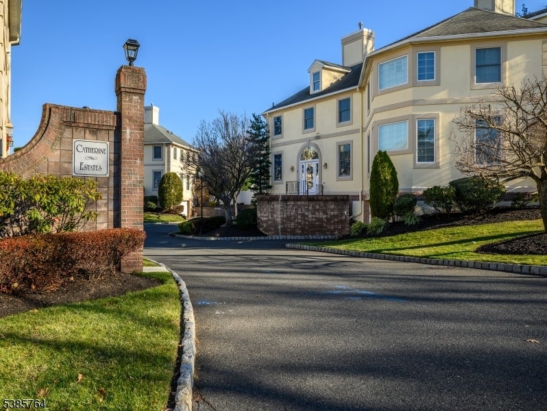 Photo of Listing #3987666