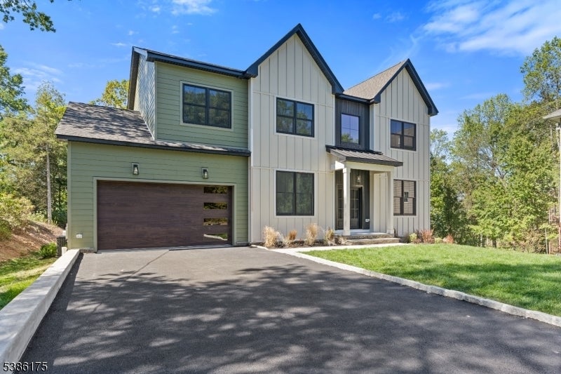 Photo of Listing #3988054