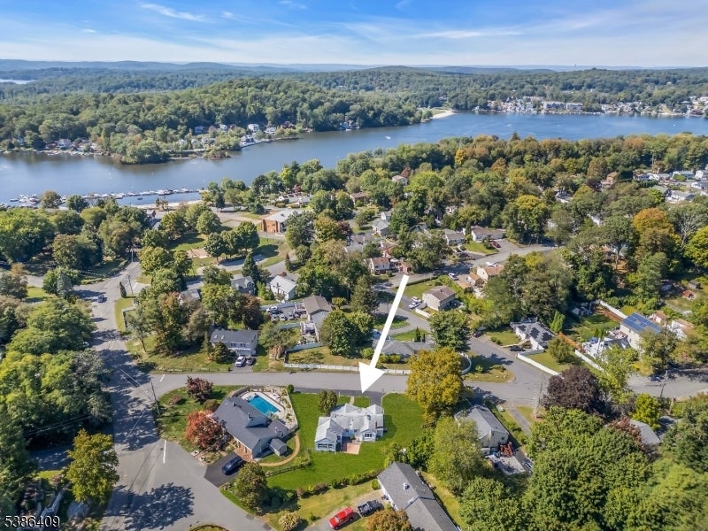 Photo of Listing #3988485