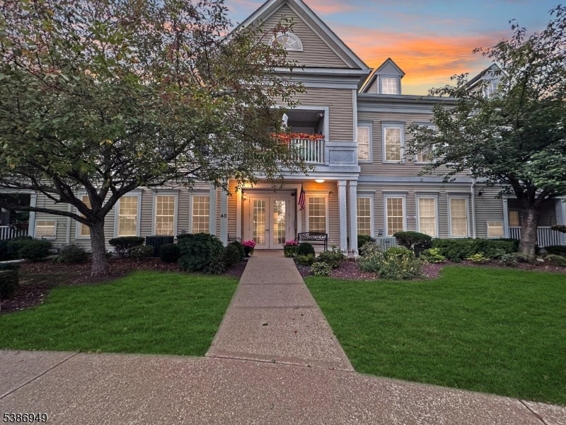 Photo of Listing #3988776