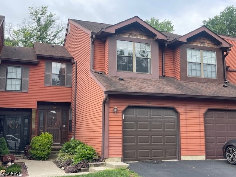 Photo of Listing #3988874