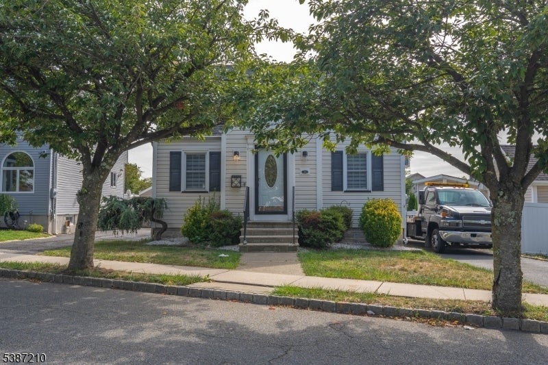 Photo of Listing #3988988