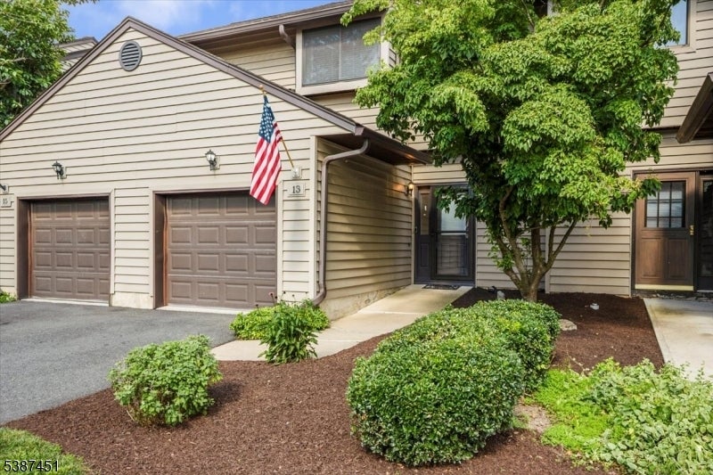 Photo of Listing #3989187