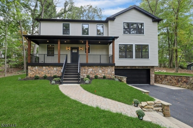 Photo of Listing #3989394