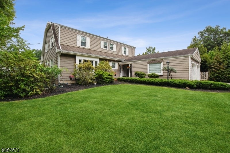 Photo of Listing #3989550
