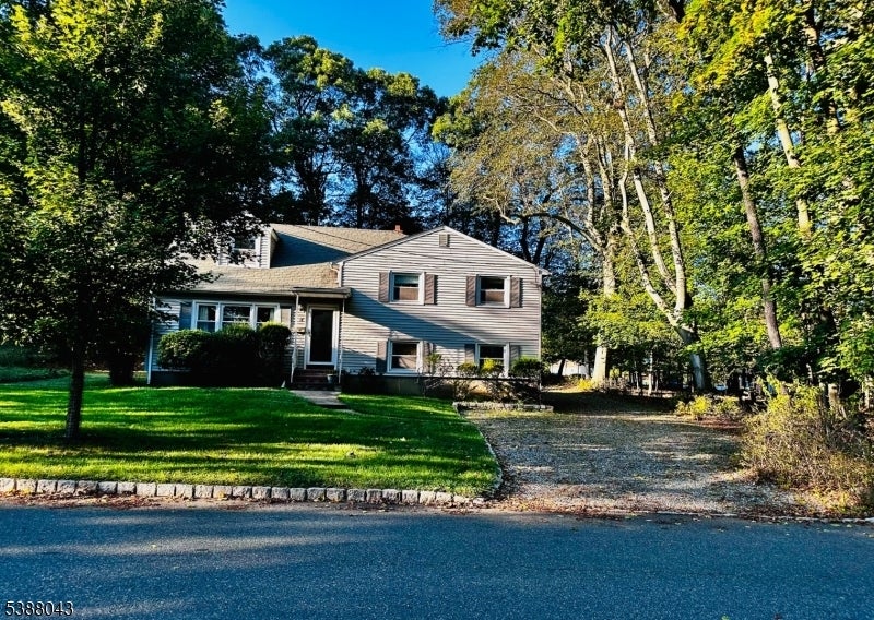 Photo of Listing #3989711