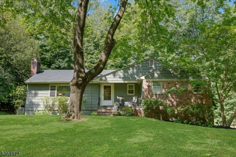 Photo of Listing #3989736